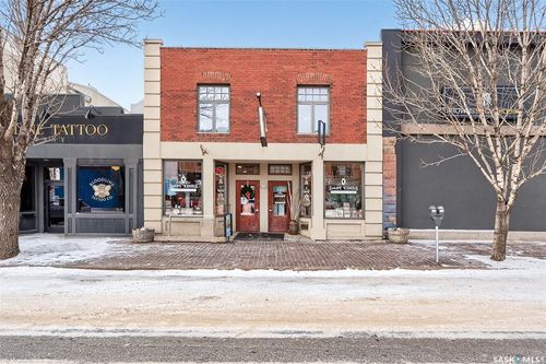 26 Main St N, Moose Jaw, SK, S6H3J6 | Card Image