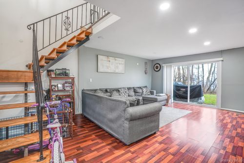 apt-a-16 Alpine Dr, Wappingers Falls, NY, 12590-5222 | Card Image