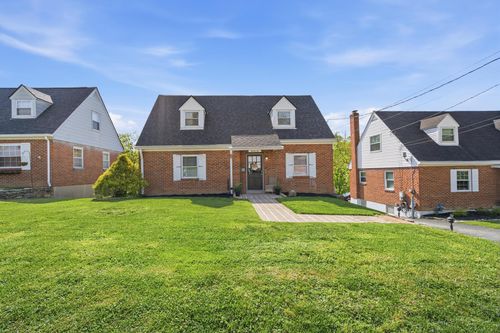 22 Pine Hill Dr, Highland Heights, KY, 41076-2019 | Card Image