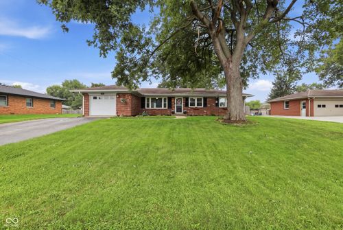 1227 Bluff Rd, Plainfield, IN, 46168-9352 | Card Image