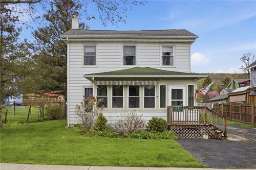38 Liberty St, Hammondsport, NY, 14840-9391 | Card Image