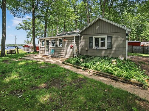 2518 N 18th Street, Sheridan Township, MI, 49410 | Card Image