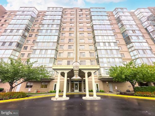 unit-320-19355 Cypress Ridge Ter, LEESBURG, VA, 20176-6903 | Card Image