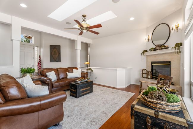 14-Living Room | Image 7