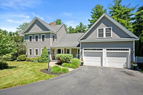 22 Woodland Dr, Boylston, MA, 01505-1301 | Card Image