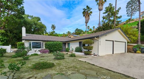 21833 Onawa Pl, Diamond Bar, CA, 91765-2816 | Card Image