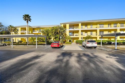 d304-2060 Willow Hammock Cir, PUNTA GORDA, FL, 33983-6751 | Card Image