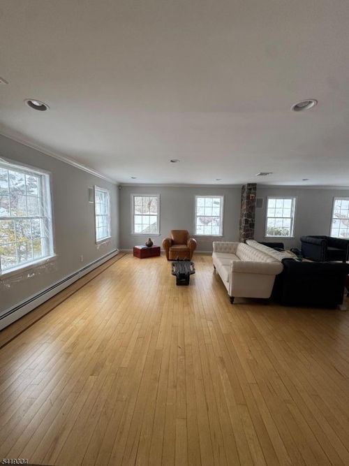 14 Hidden Valley Dr, Vernon, NJ, 07462-3119 | Card Image