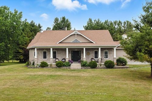 3086 Green Pine Crt, Cumberland, ON, K4C1R9 | Card Image