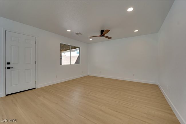 6078 Stone Hollow Ave, House other with 4 bedrooms, 3 bathrooms and null parking in Las Vegas NV | Image 4