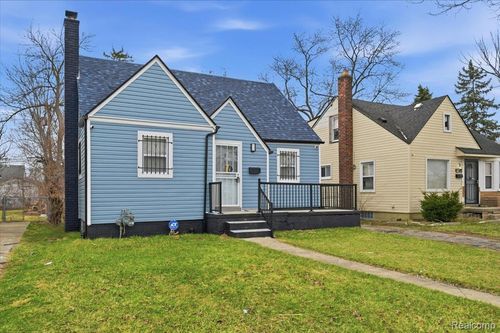 15895 Coram St, Detroit, MI, 48205-2503 | Card Image