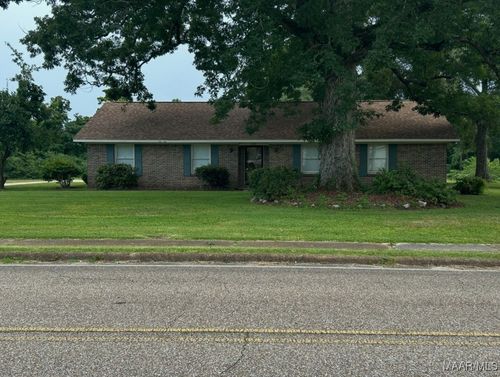 530 Main St, Eclectic, AL, 36024-6204 | Card Image