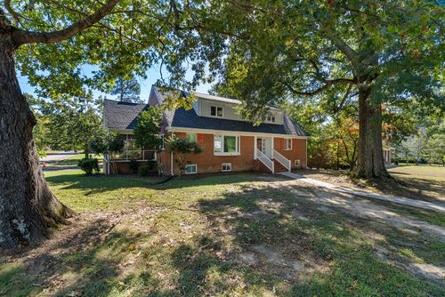 401 College Avenue, Blackstone, VA, 23824 | Card Image