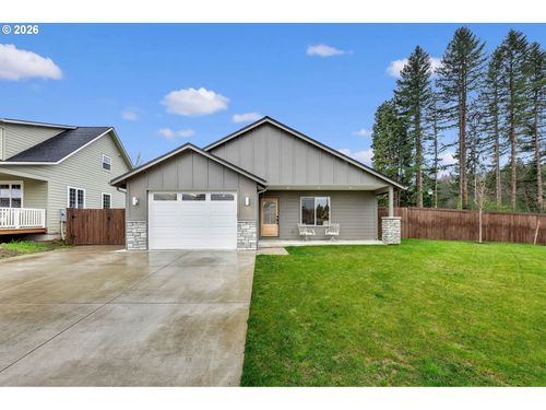 211 W Oak St, Yacolt, WA, 98675-5675 | Card Image