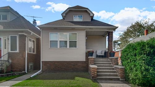 1422 Roberts Ave, Whiting, IN, 46394 | Card Image