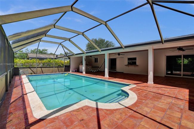 7360 Sw 120 Th St, House other with 4 bedrooms, 2 bathrooms and null parking in Pinecrest FL | Image 44