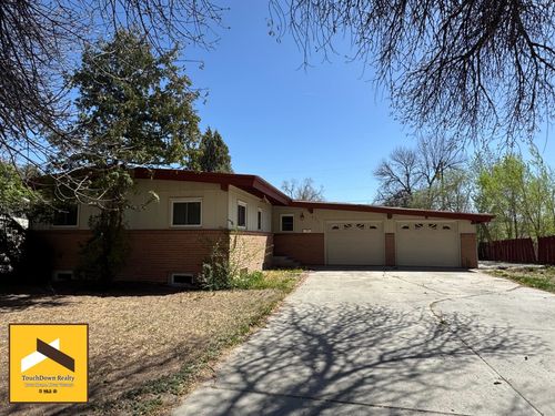 939 Broadway Ave, Riverton, WY, 82501-2611 | Card Image