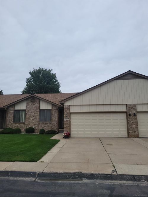 26173 Annagrove Lane, Chesterfield Township, MI, 48051 | Card Image