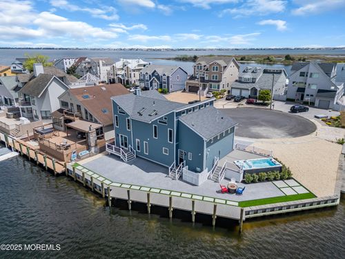 3 Toledo Dr, Brick, NJ, 08723-7655 | Card Image