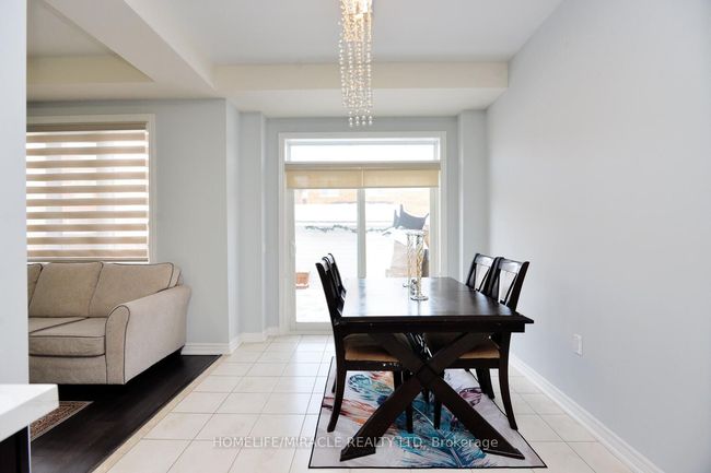 23 Falling Leaf Dr, House attached with 3 bedrooms, 4 bathrooms and 2 parking in Caledon ON | Image 11