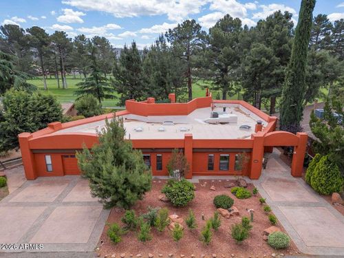 395 Fairway Oaks Dr, Sedona, AZ, 86351-8830 | Card Image