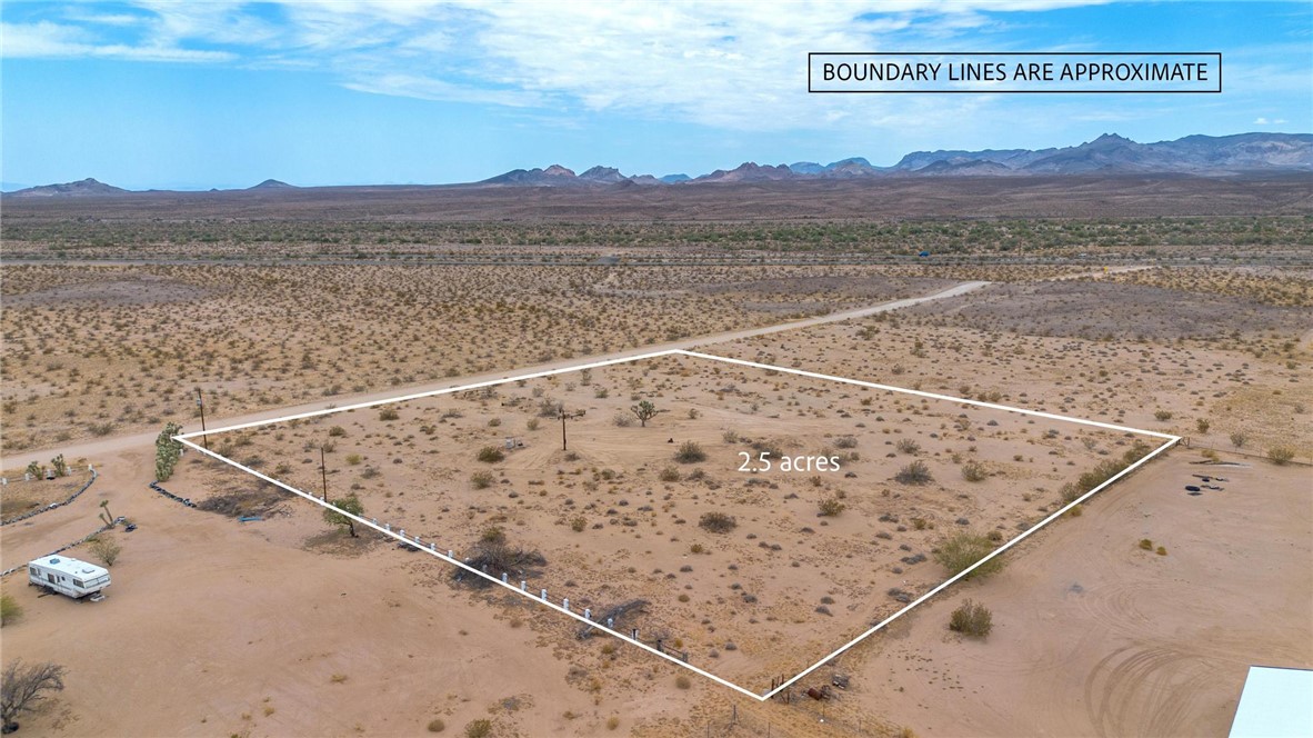 Land in Yucca 4