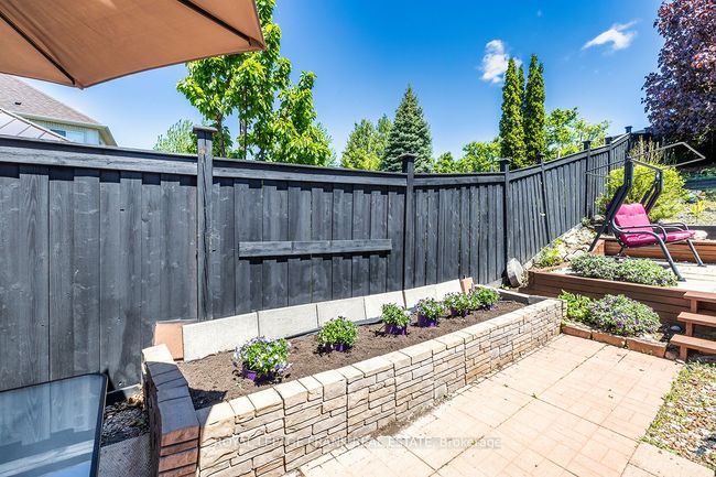 1533 Clearbrook Dr, House other with 5 bedrooms, 4 bathrooms and 2 parking in Oshawa ON | Image 44