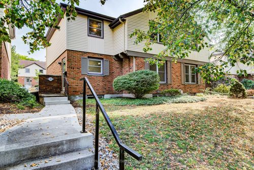 3-104 Mcdougall Rd, Waterloo, ON, N2L5C5 | Card Image