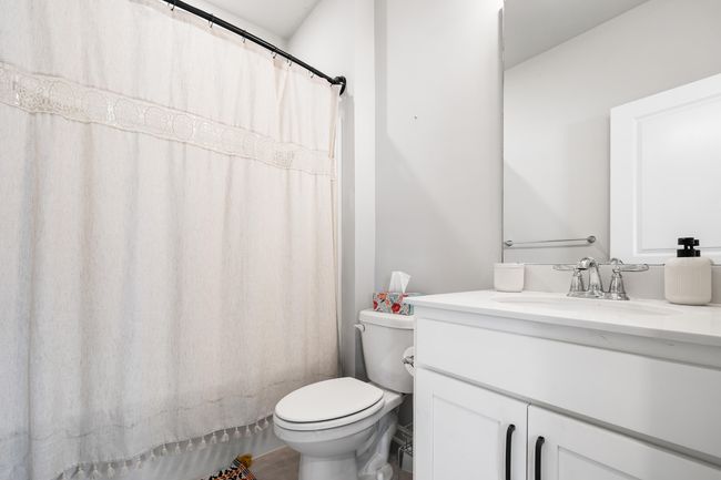 582 McLernon Trace-Bathrooms-1 | Image 27