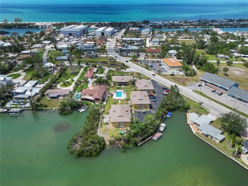 11-101 Louella Ln, NOKOMIS, FL, 34275-3070 | Card Image