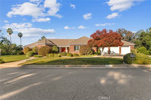 1911 Country Club Dr, Redlands, CA, 92373 | Card Image