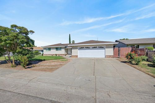 61 Brentford Cir, Sacramento, CA, 95823-5363 | Card Image