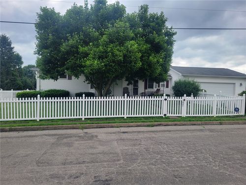 1041 W Main St, Sharpsville, PA, 16150-1035 | Card Image