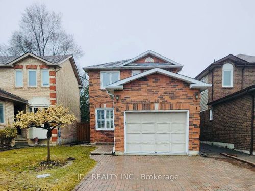 18 Dunsmore Cres, Richmond Hill, ON, L4C0C4 | Card Image