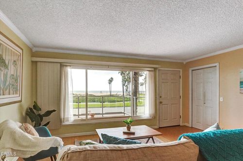 681 Ocean View Dr, Port Hueneme, CA, 93041-3405 | Card Image