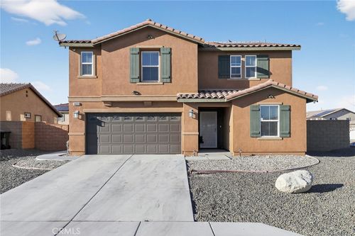 14482 Sweetwater Cir, Victorville, CA, 92392 | Card Image
