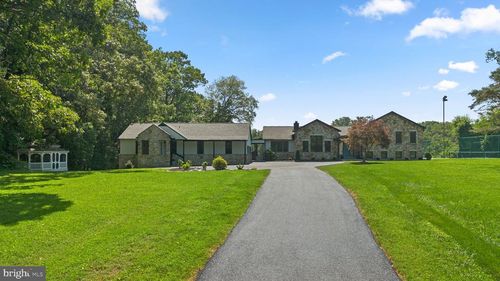 14001 Berryville Rd, DARNESTOWN, MD, 20874-3519 | Card Image
