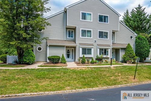 23 Sassafras Ln, Monmouth Junction, NJ, 08852-2029 | Card Image