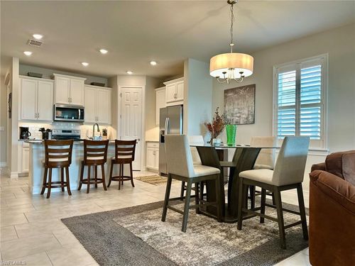 3944 Crosswater Dr, NORTH FORT MYERS, FL, 33917-7871 | Card Image