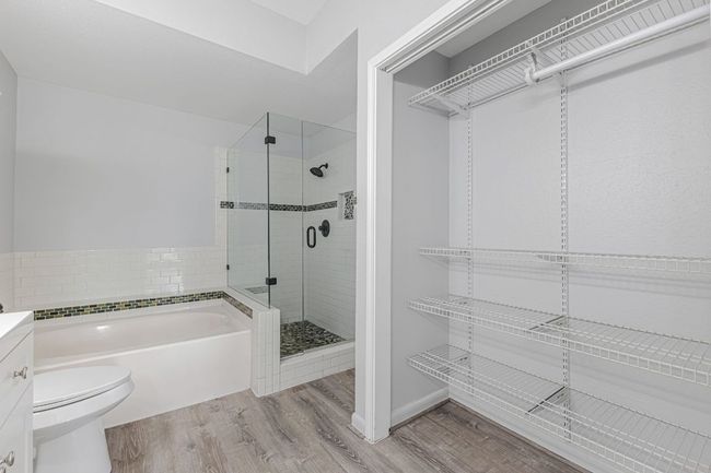 APT-1601 - 2450 Wickersham Ln, Condo with 2 bedrooms, 2 bathrooms and 3 parking in Austin TX | Image 26