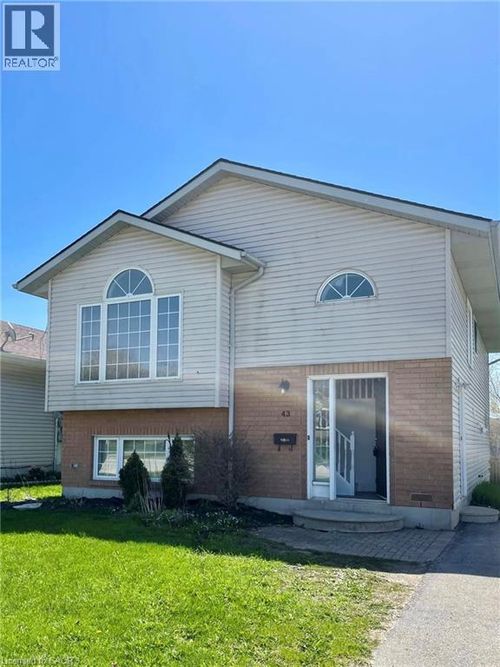 43 Beckett Boulevard, Tillsonburg, ON, N4G5N2 | Card Image