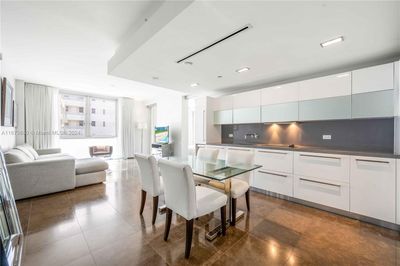 310 - 220 21st St, Condo with 1 bedrooms, 1 bathrooms and null parking in Miami Beach FL | Image 1