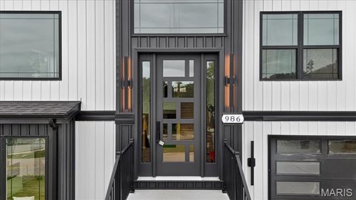 986 Hydeaway Ct, Fenton, MO, 63026-5651 | Card Image