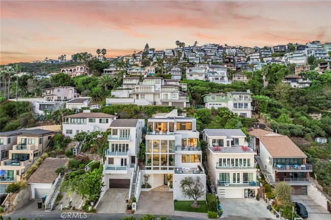 2492 Glenneyre St, House other with 4 bedrooms, 6 bathrooms and 2 parking in Laguna Beach CA | Image 33