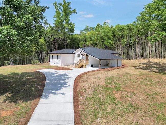 110 Howard Rd, House other with 4 bedrooms, 2 bathrooms and 3 parking in BARNESVILLE GA | Image 40