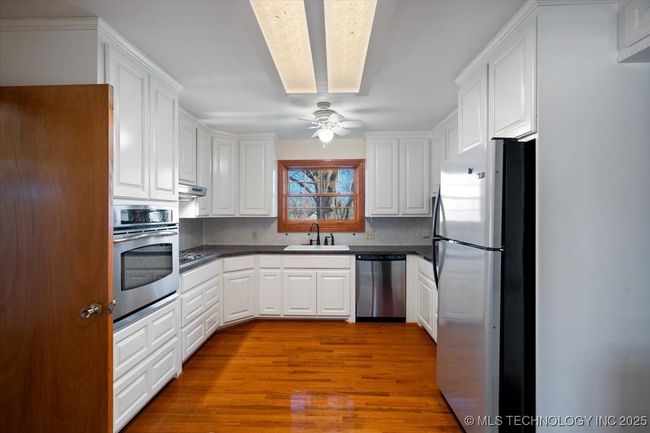 Kitchen | Image 5