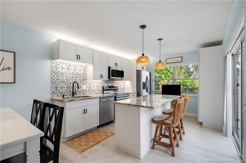 3273 Sw Sunset Trace Cir, Palm City, FL, 34990-8110 | Card Image