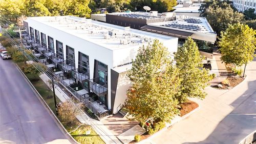 unit-209-49 Navasota St, Austin, TX, 78702-5380 | Card Image