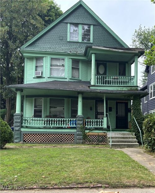 10114 Parkgate Ave, Cleveland, OH, 44108-3332 | Card Image