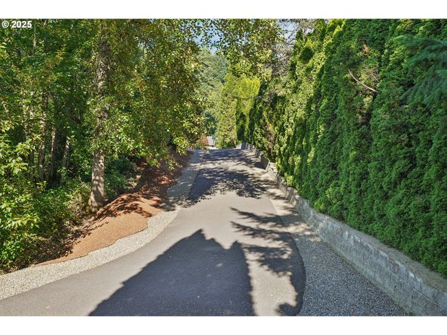 1488 Sw 17 Th Ct, House other with 5 bedrooms, 4 bathrooms and 3 parking in Gresham OR | Image 44